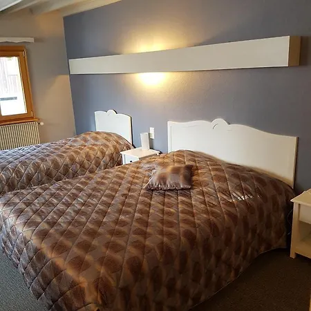 Hotel Le Moulin Du Plain